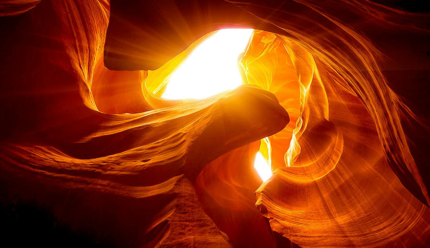 凯发天生一触即发制药盛装参展2024西鼎会，共绘健康产业新蓝图！